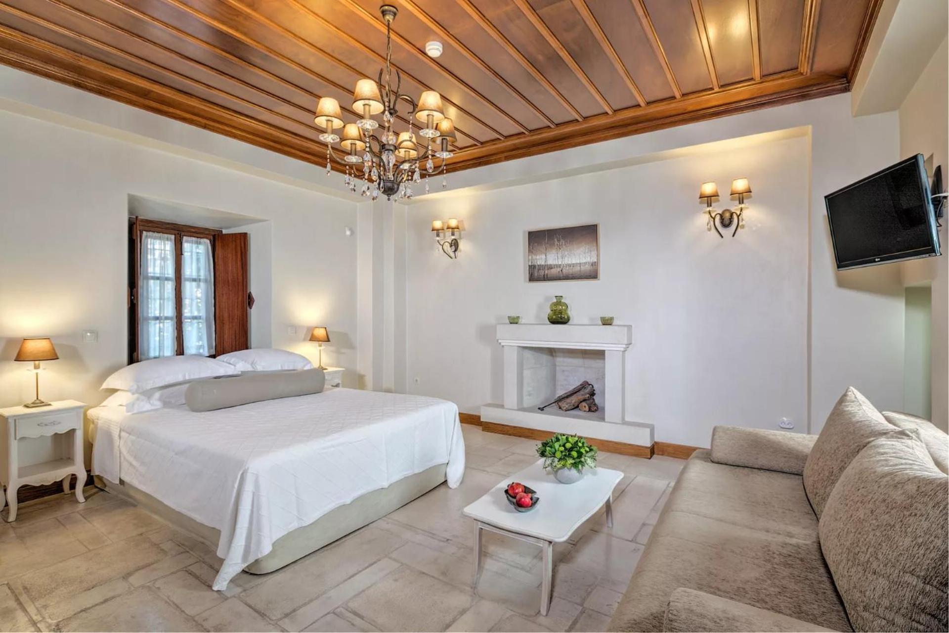 Mare Monte Luxury Suites Spetses Town Ngoại thất bức ảnh